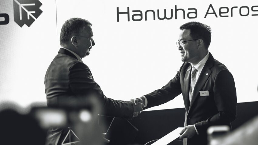 WB GROUP and Hanwha Aerospace agreement